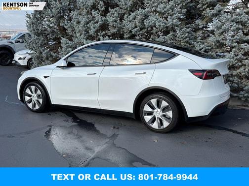 2022 Tesla Model Y Long Range Dual Motor All-Wheel Drive