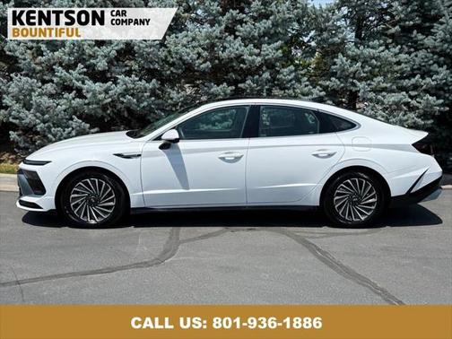 2024 Hyundai SONATA Hybrid Limited
