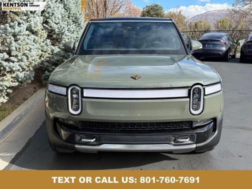 2022 Rivian R1S Launch Edition