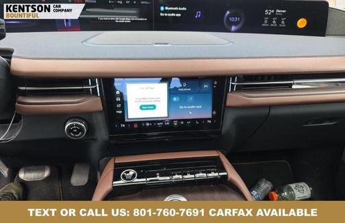 Black Metallic 2025 Lincoln Navigator Reserve