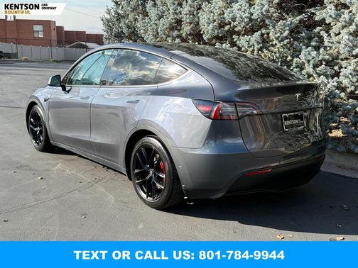 2022 Tesla Model Y Performance Dual Motor All-Wheel Drive