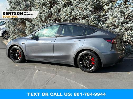 2022 Tesla Model Y Performance Dual Motor All-Wheel Drive