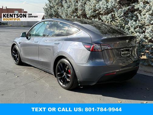 2022 Tesla Model Y Performance Dual Motor All-Wheel Drive