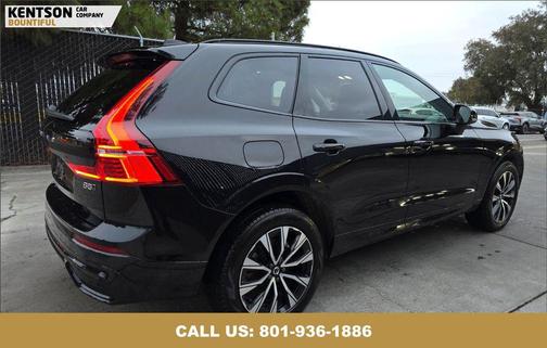 2025 Volvo XC60 B5 Plus