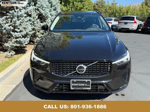 2025 Volvo XC60 B5 Plus