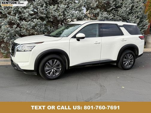 2025 Nissan Pathfinder SV 4WD