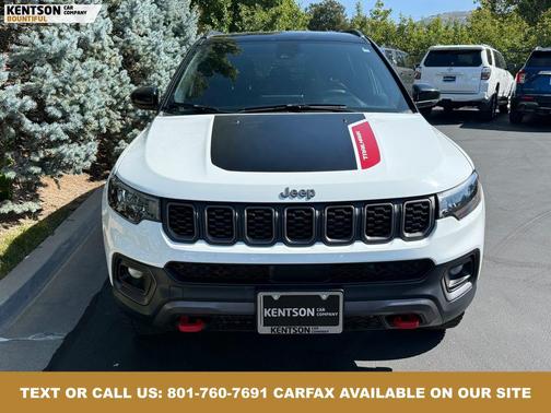 2024 Jeep Compass Trailhawk