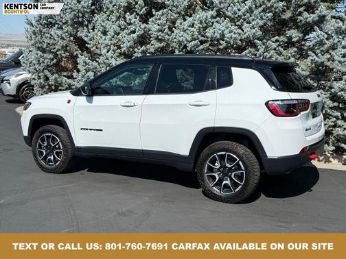 2024 Jeep Compass Trailhawk