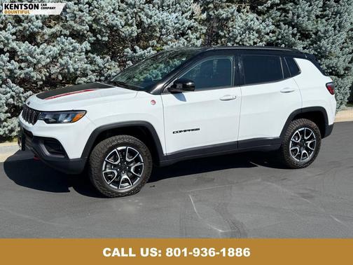 2024 Jeep Compass Trailhawk