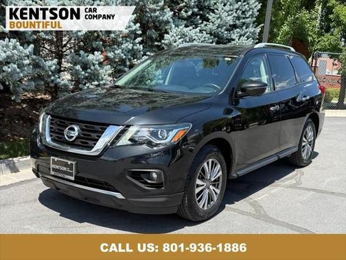2019 Nissan Pathfinder SL