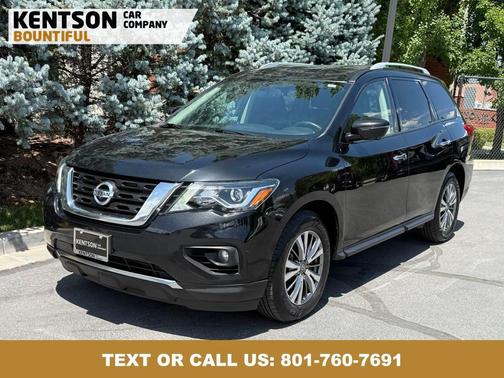 2019 Nissan Pathfinder SL
