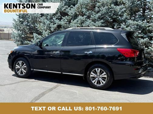 2019 Nissan Pathfinder SL