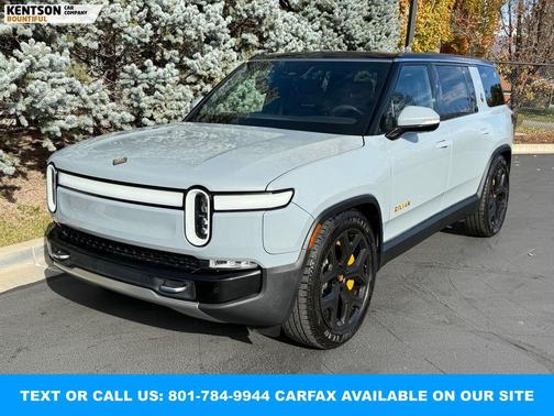 2022 Rivian R1S Launch Edition