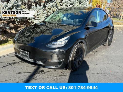 2022 Tesla Model Y Long Range Dual Motor All-Wheel Drive