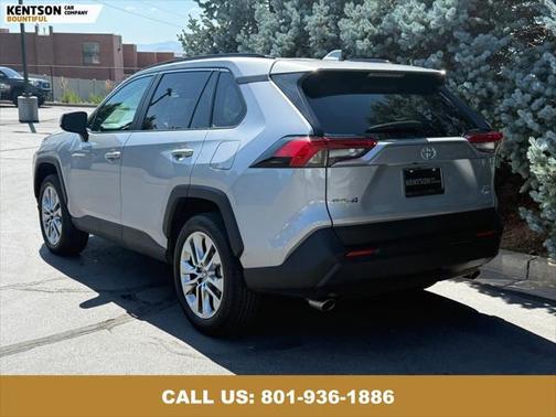 2025 Toyota RAV4 XLE Premium