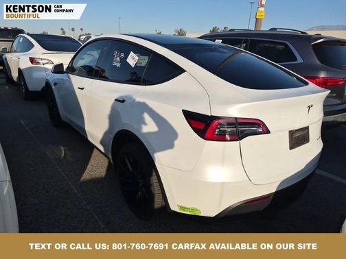 2023 Tesla Model Y Long Range Dual Motor All-Wheel Drive