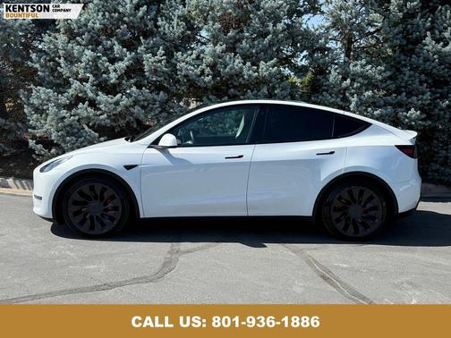 2022 Tesla Model Y Performance Dual Motor All-Wheel Drive