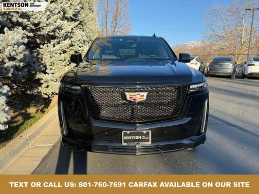 2023 Cadillac Escalade Sport