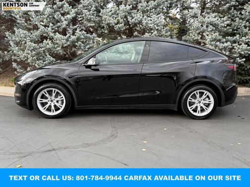2022 Tesla Model Y Long Range Dual Motor All-Wheel Drive