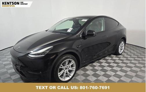 2022 Tesla Model Y Long Range Dual Motor All-Wheel Drive