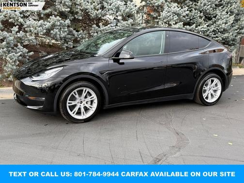 2022 Tesla Model Y Long Range Dual Motor All-Wheel Drive