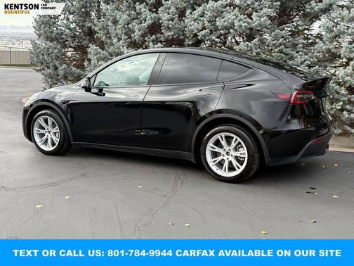 2022 Tesla Model Y Long Range Dual Motor All-Wheel Drive