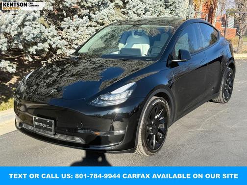 2022 Tesla Model Y Long Range Dual Motor All-Wheel Drive