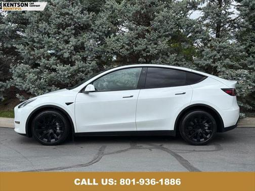 2022 Tesla Model Y Long Range Dual Motor All-Wheel Drive