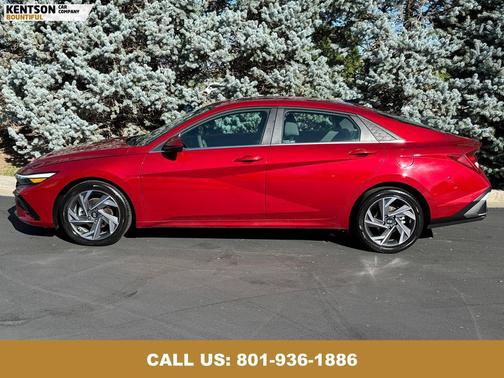 2025 Hyundai ELANTRA SEL