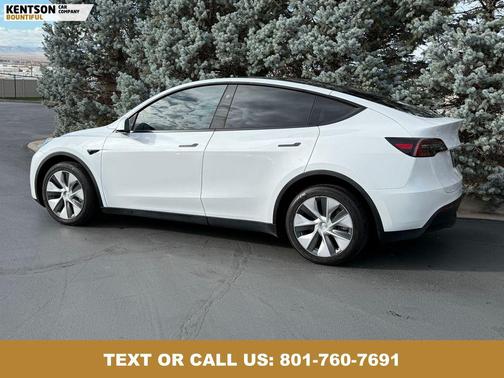 2023 Tesla Model Y Long Range Dual Motor All-Wheel Drive