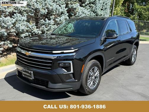 2024 Chevrolet Traverse LT