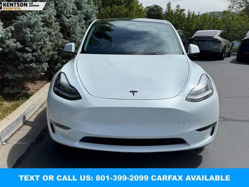 Pearl White Multi-Coat 2023 Tesla Model Y Long Range Dual Motor All-Wheel Drive
