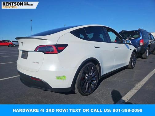 Pearl White Multi-Coat 2023 Tesla Model Y Long Range Dual Motor All-Wheel Drive
