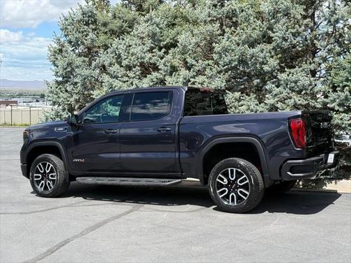 2022 GMC Sierra 2500 AT4