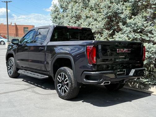 2022 GMC Sierra 2500 AT4