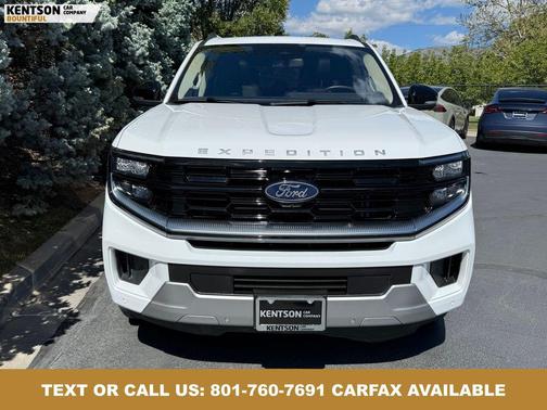 Oxford White 2025 Ford Expedition Max Platinum