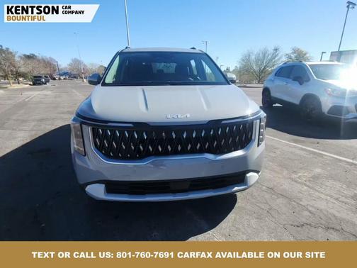 2025 Kia Carnival EX