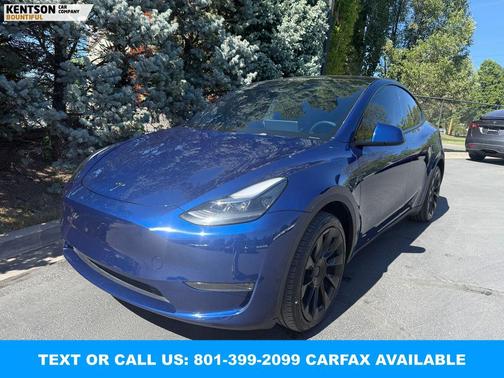 Deep Blue Metallic 2024 Tesla Model Y Long Range Single Motor Rear-Wheel Drive