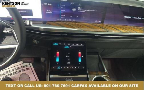 2025 Cadillac Escalade Sport Platinum