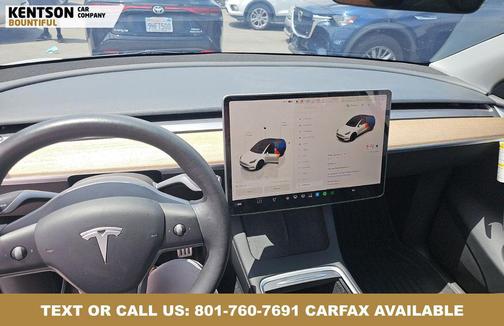 Pearl White Multi-Coat 2023 Tesla Model Y Performance Dual Motor All-Wheel Drive