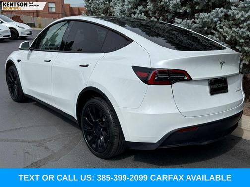 Pearl White Multi-Coat 2024 Tesla Model Y Long Range Dual Motor All-Wheel Drive