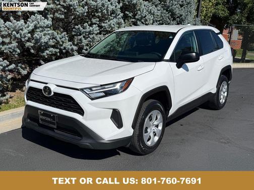 2024 Toyota RAV4 LE