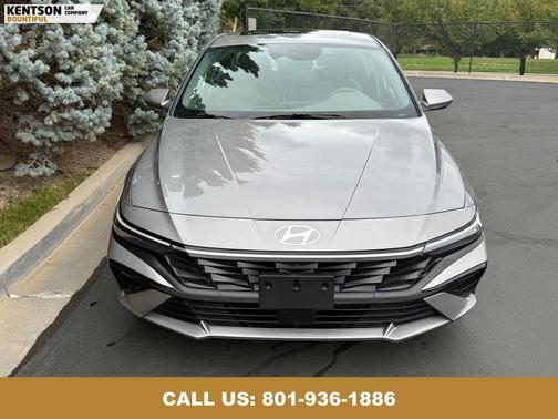 2025 Hyundai ELANTRA SEL