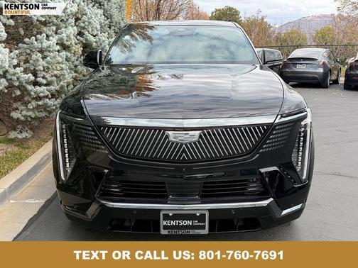 2025 Cadillac Escalade IQ Sport 2