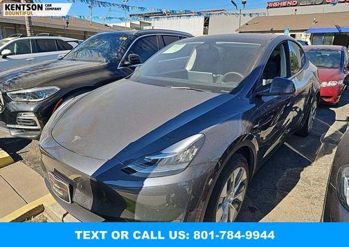 2022 Tesla Model Y Long Range Dual Motor All-Wheel Drive