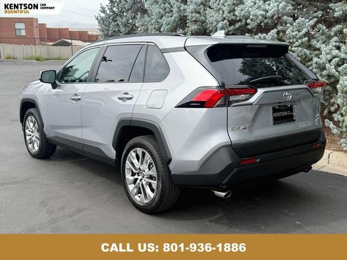 2025 Toyota RAV4 XLE Premium