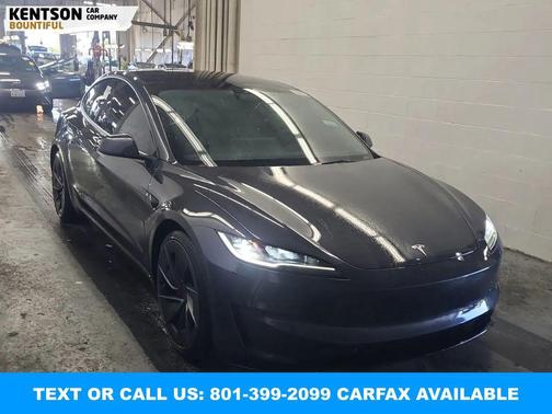 Stealth Grey 2025 Tesla Model 3 Performance