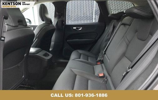 2025 Volvo XC60 B5 Plus