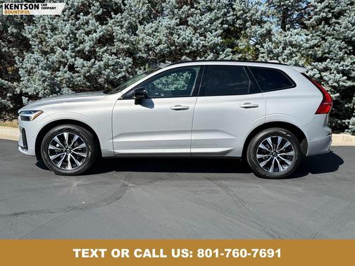2025 Volvo XC60 B5 Plus