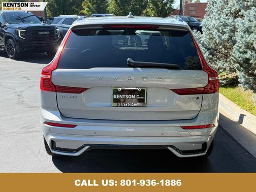 2025 Volvo XC60 B5 Plus